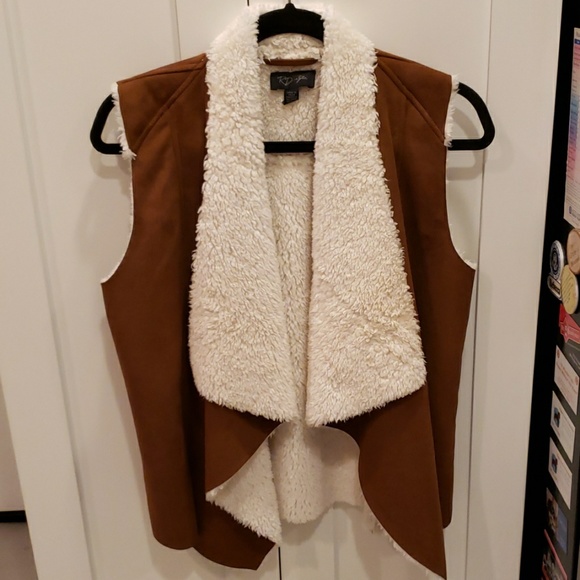 RD Style Kolding Faux Suede Vest, M - Picture 2 of 6